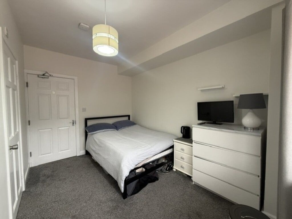 Room Shipton Road in York