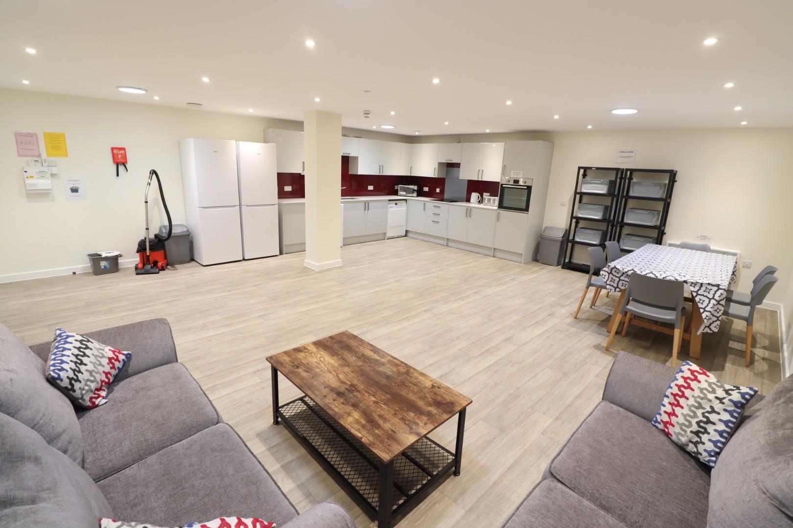 Room The Ridings Arcade in Northampton