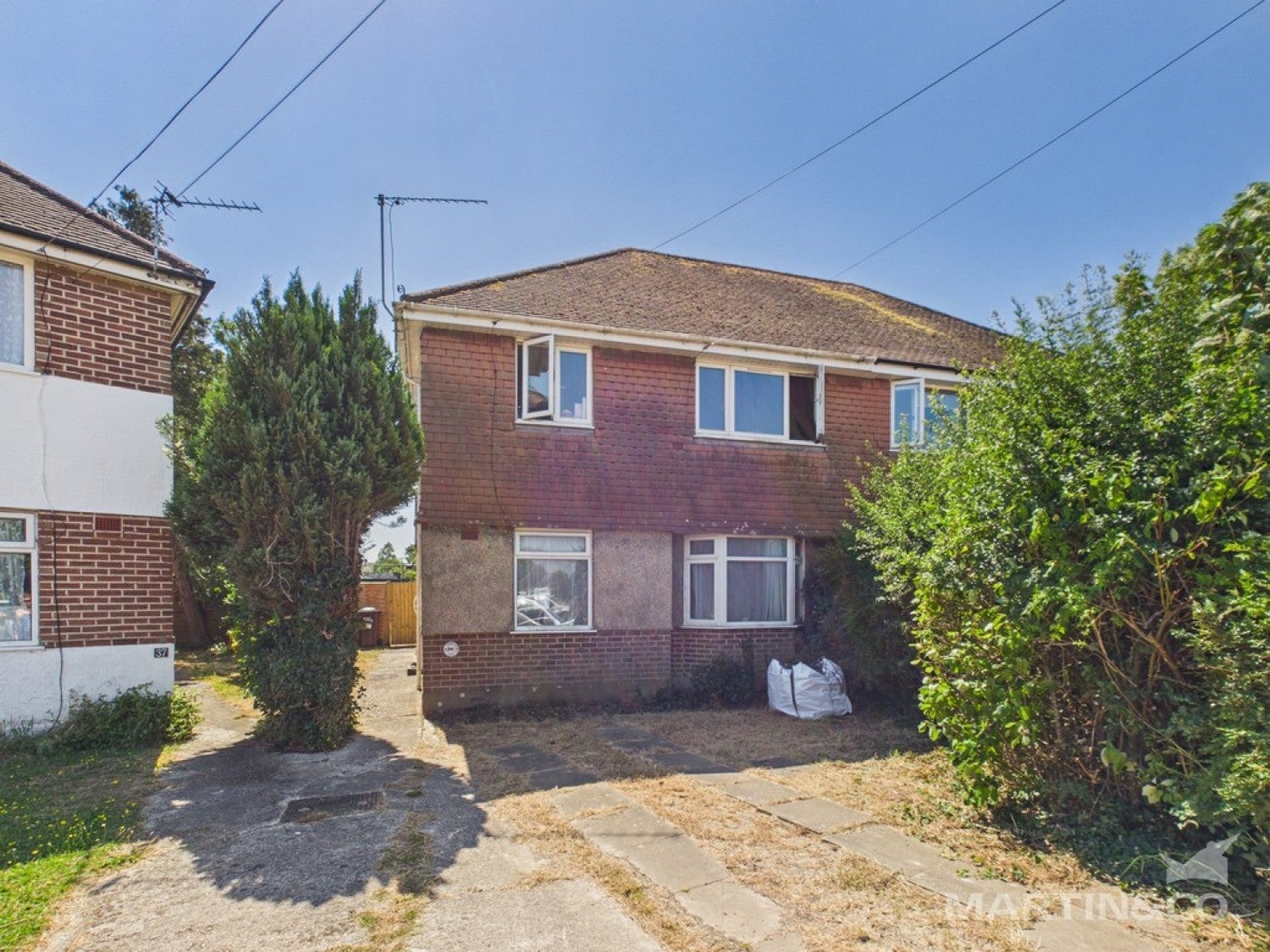 Flat Orchard Way in Arun