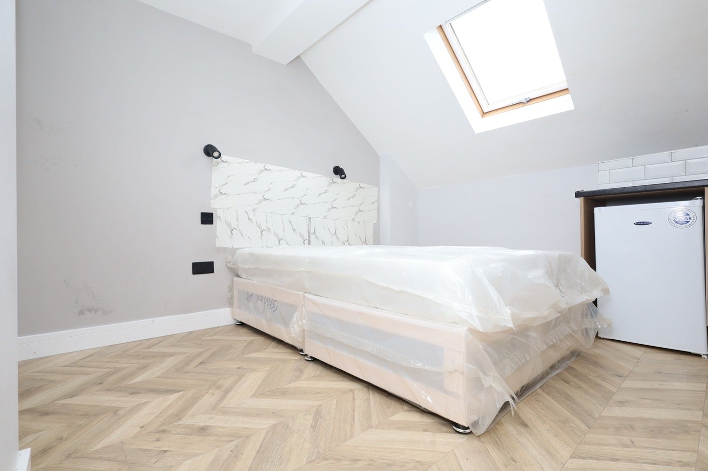 Room Twyford Road in Greater London