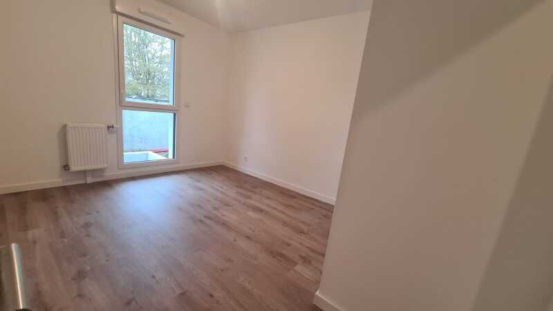 Flat Rue Charles Beauhaire in Saint-Jean-de-la-Ruelle