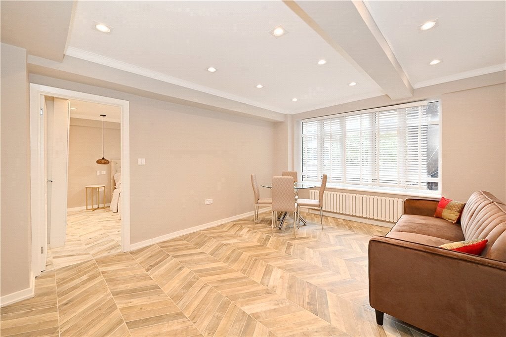 Flat Portsea Place in City of Westminster