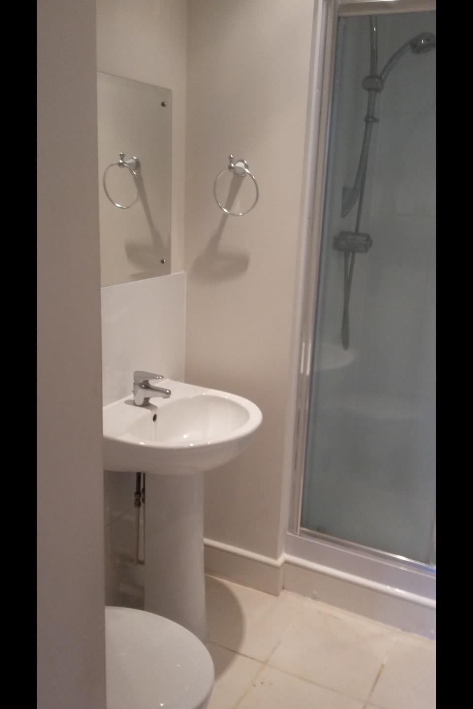 Flat Barker Road in Maidstone
