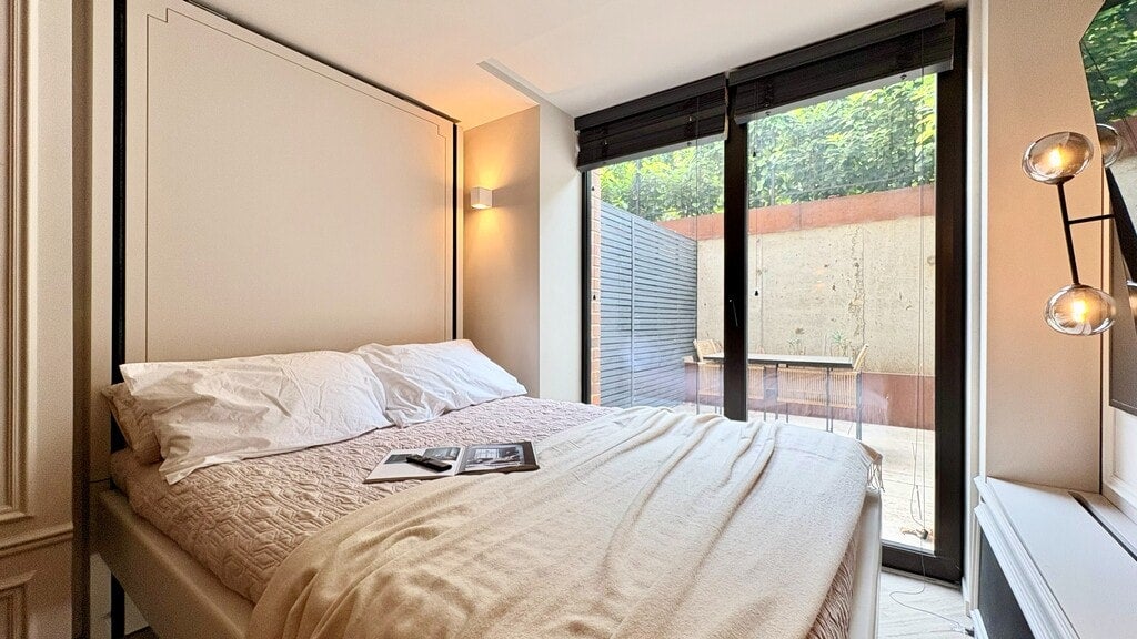 Flat Willesden Lane in Greater London