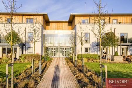 Flat Springfield Close in Stratford-on-Avon