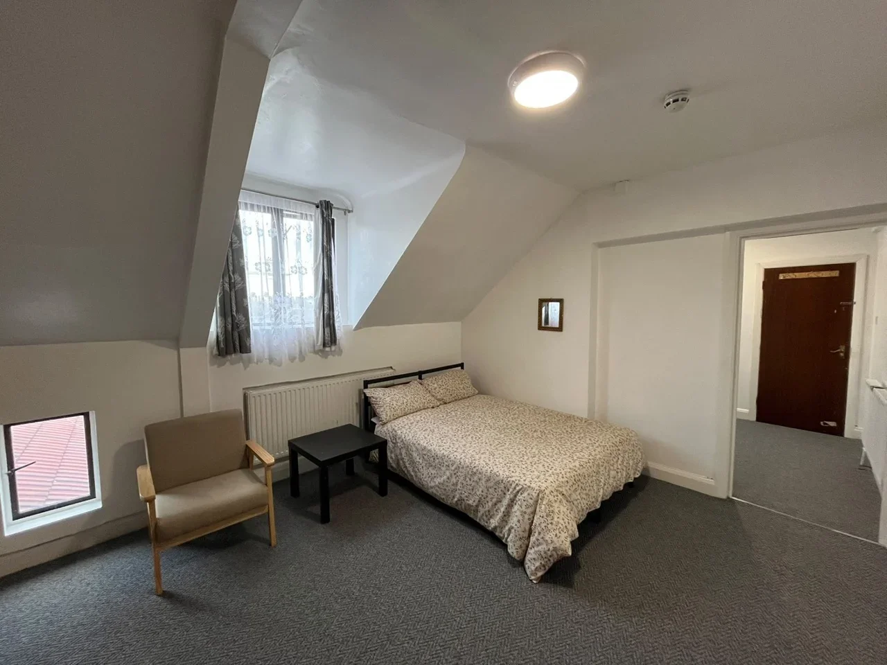 Flat Hammond Road in Greater London