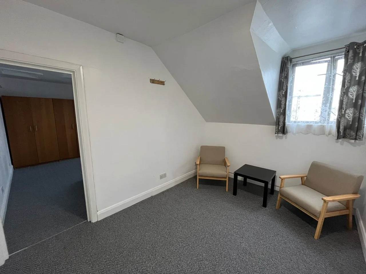 Flat Hammond Road in Greater London