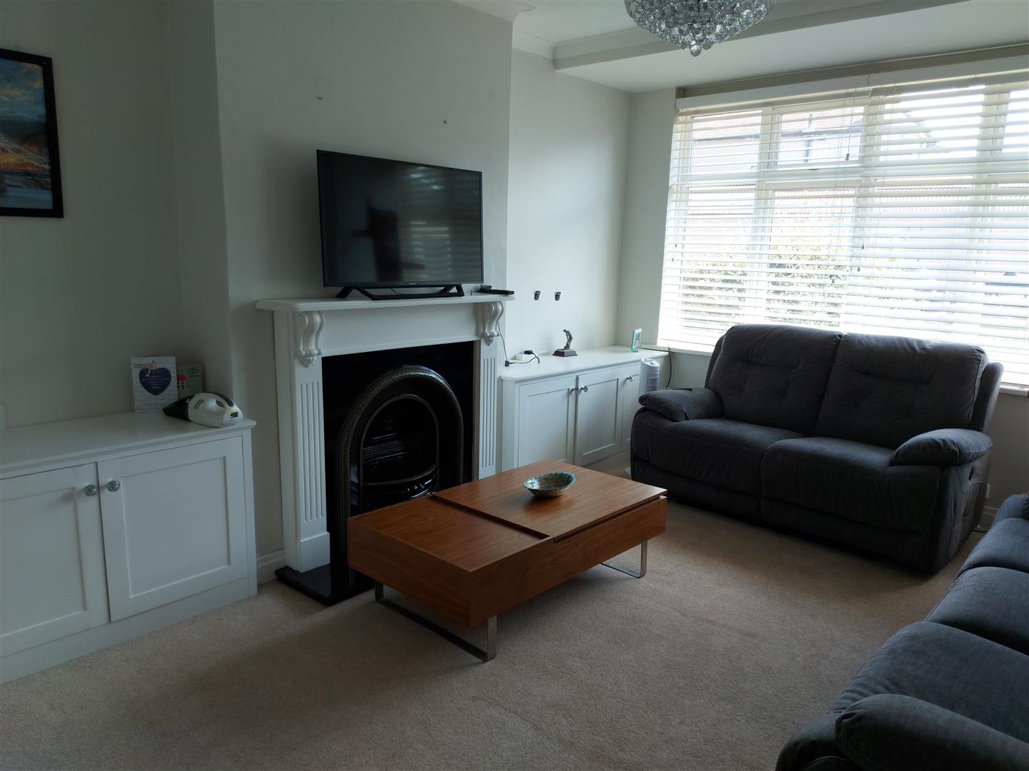 House Farm Way in Greater London