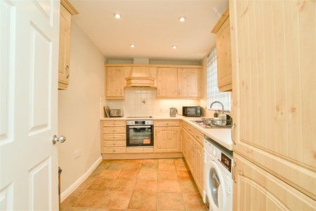 Flat Wilkinsons Court in Easingwold