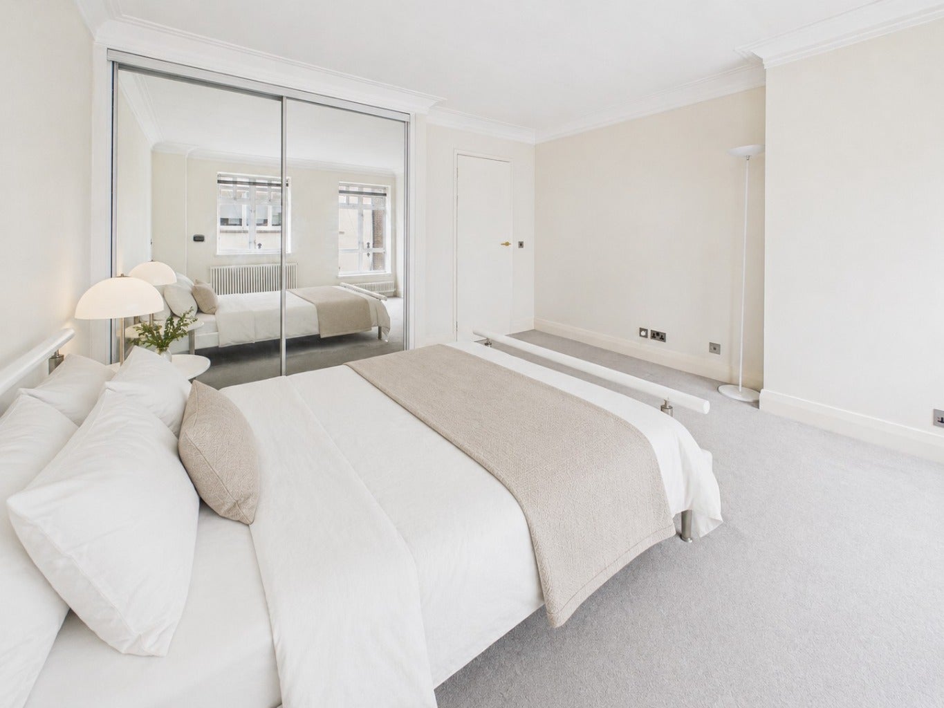 Flat Upper John Street in City of Westminster