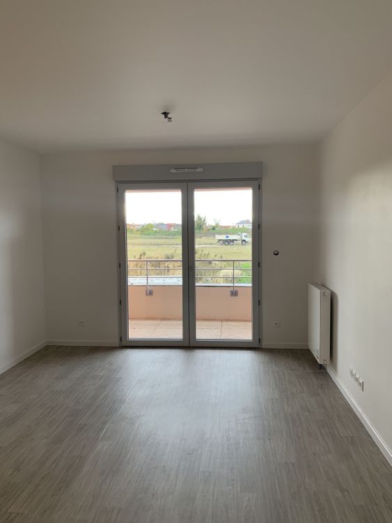 Flat Rue Hélène Caillard in Saint-Jean-de-Braye