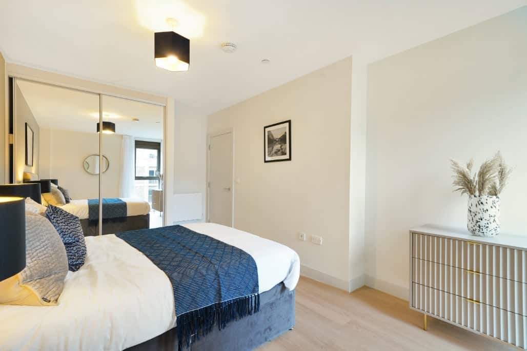 Flat Randalls Way in Mole Valley