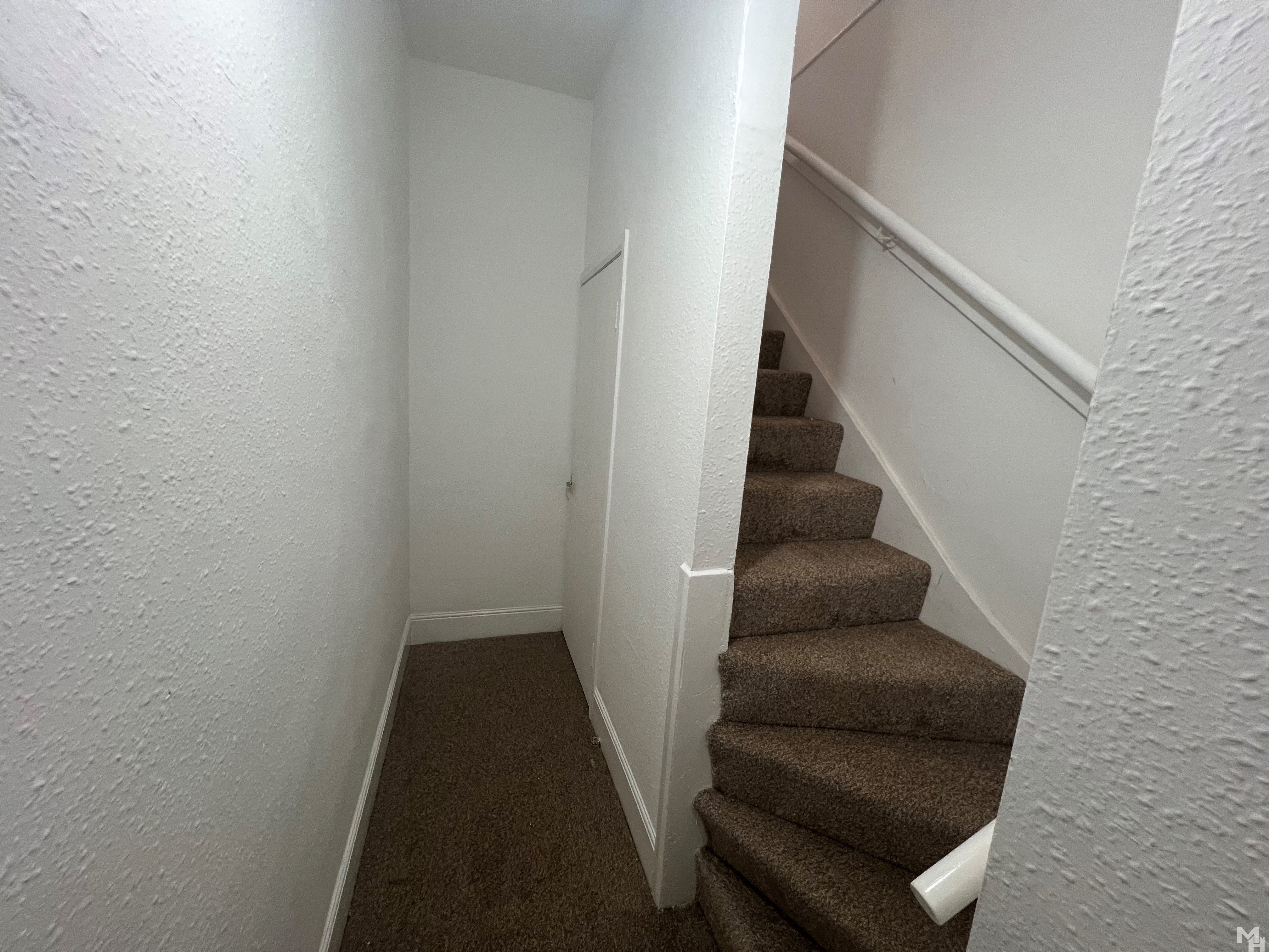Flat Birchfield Road in Birmingham