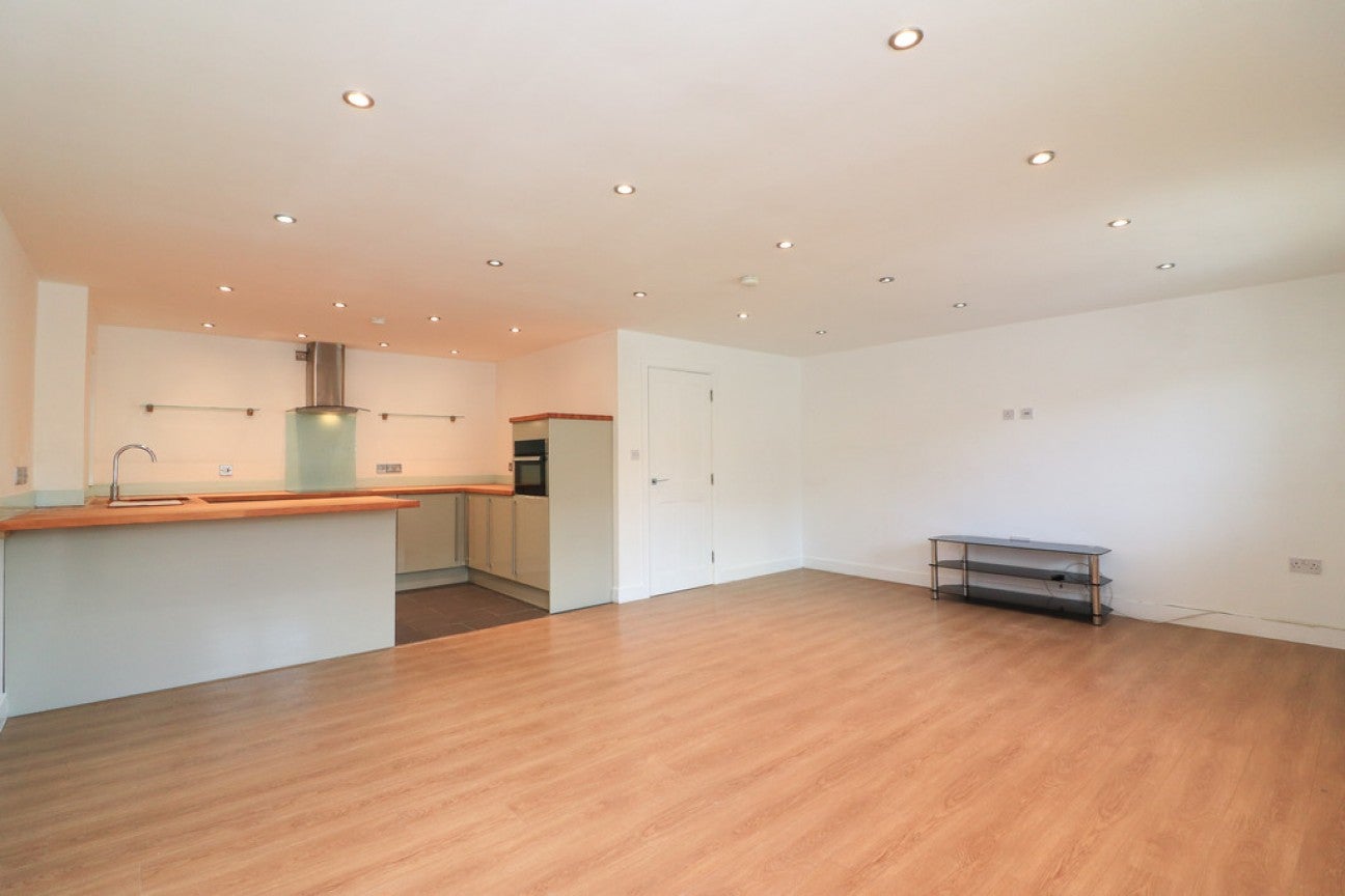 Flat Glascote Road in Tamworth