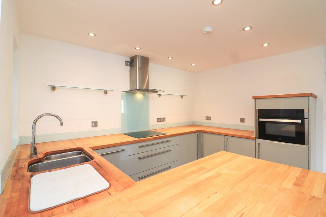 Flat Glascote Road in Tamworth