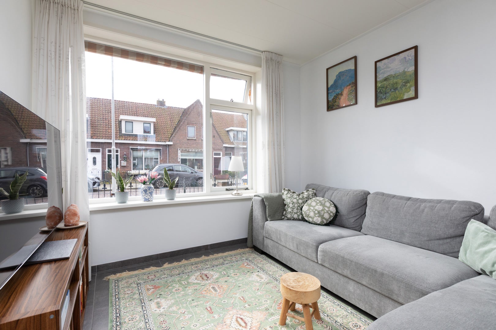 Tussenwoning te koop: Willem de Zwijgerstraat 73, Sneek