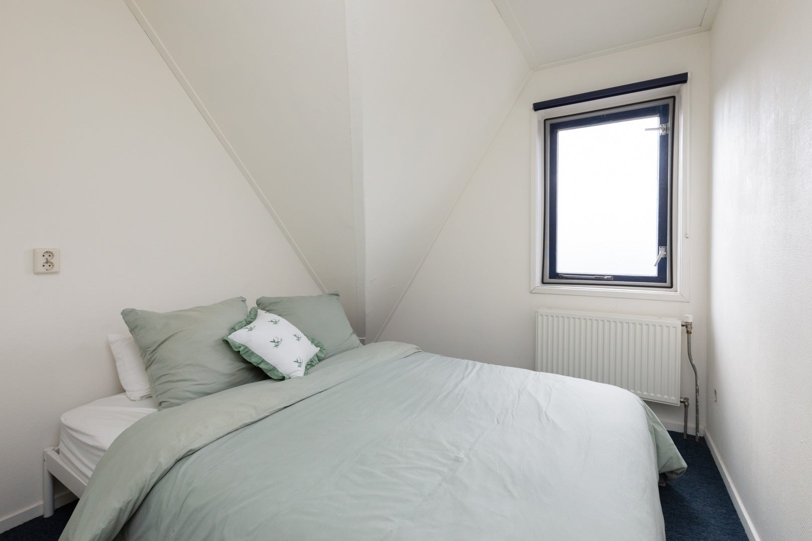 Tussenwoning te koop: Willem de Zwijgerstraat 73, Sneek