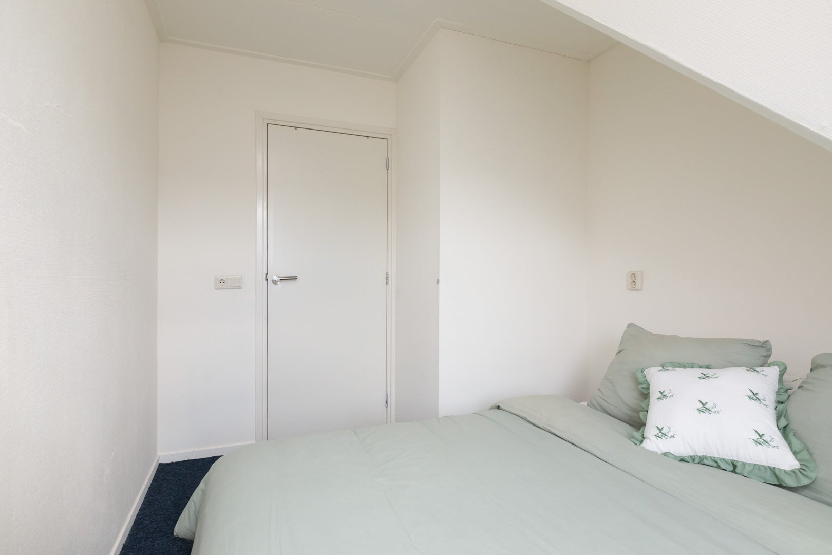 Tussenwoning te koop: Willem de Zwijgerstraat 73, Sneek