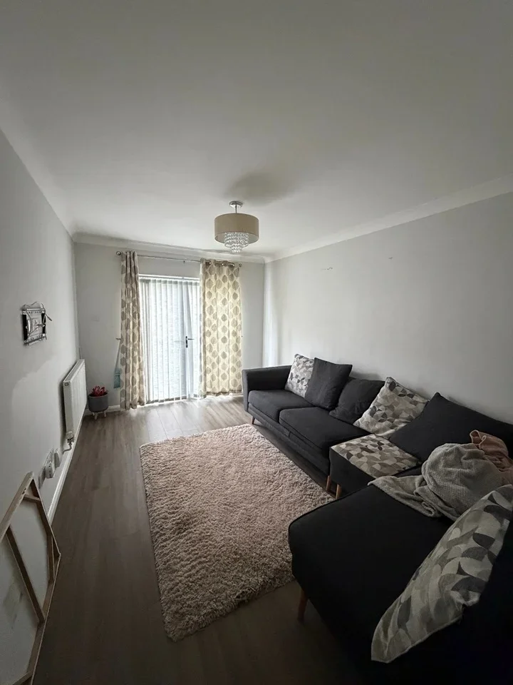 House Haydon Road in Greater London