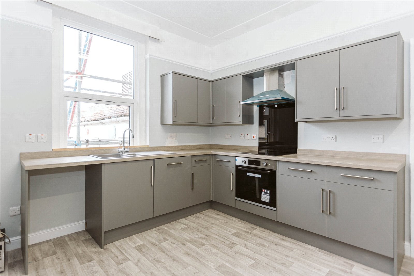 Flat Henleaze Road in Bristol