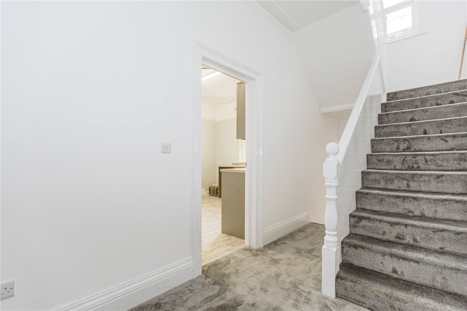 Flat Henleaze Road in Bristol