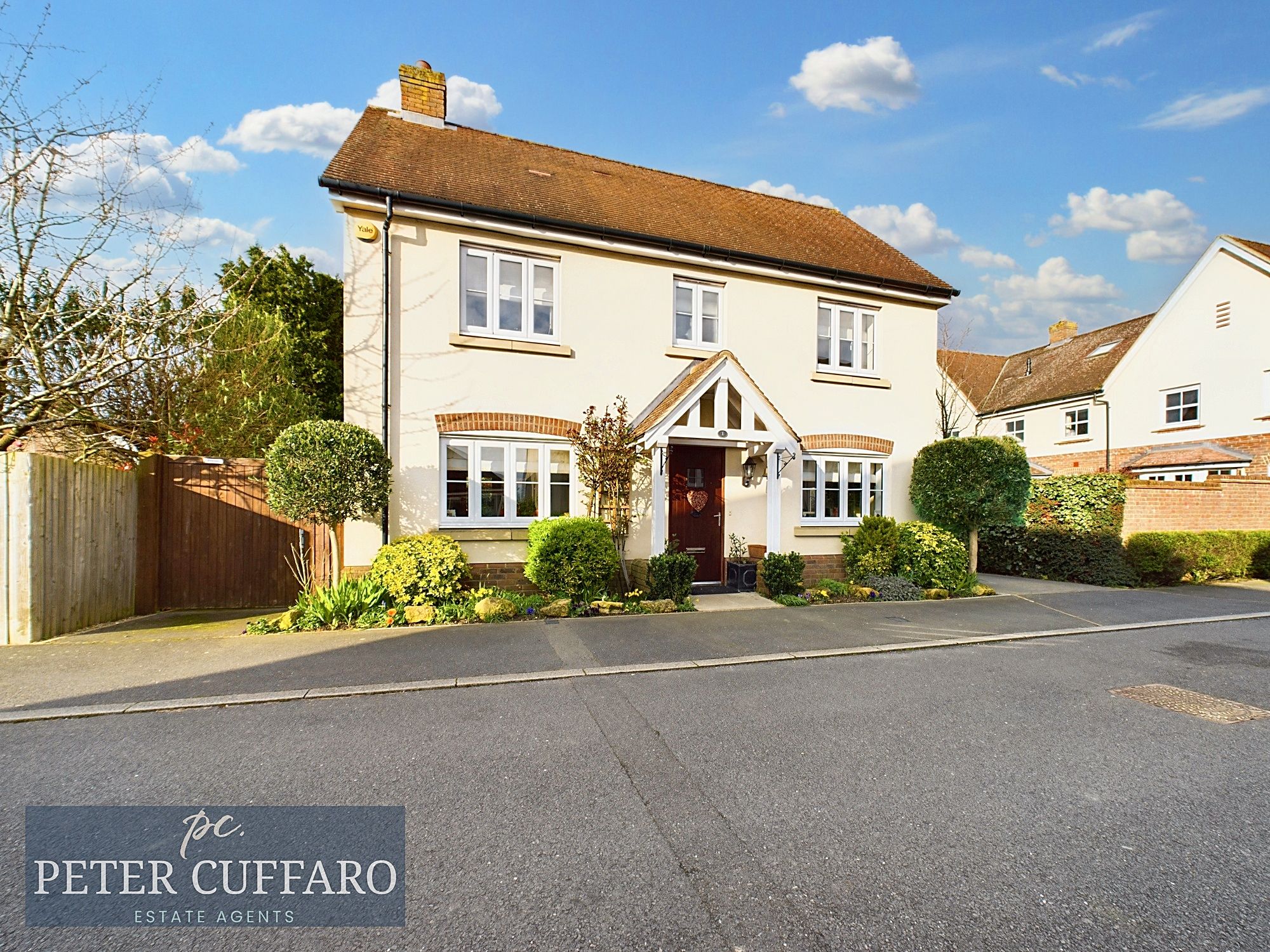 House Hempstalls Close in East Hertfordshire