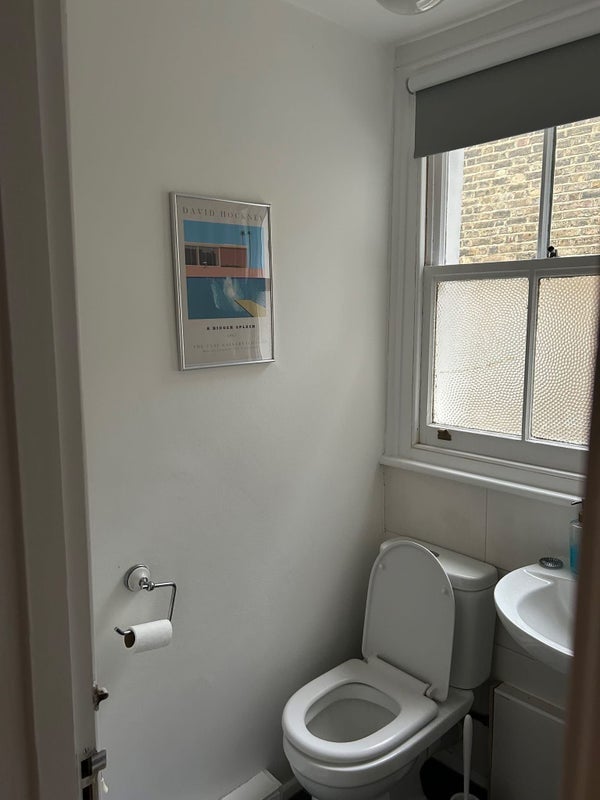 Room Waterlow Road in Greater London