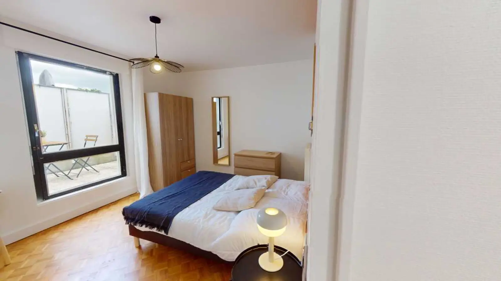 Room Rue Lecourbe in Paris