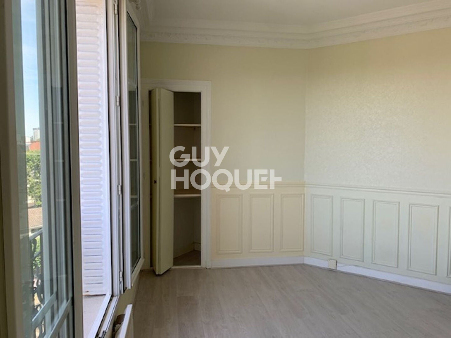 Flat Avenue Anatole France in Colombes