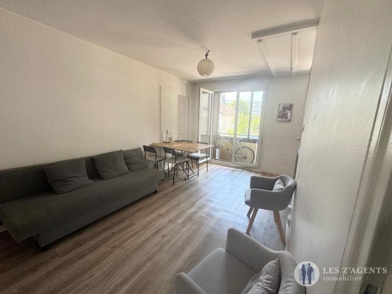 Appartement Rue de la Poste à Saint-Martin-d'Hères