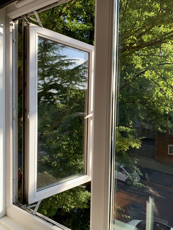 Room Basingdon Way in Greater London