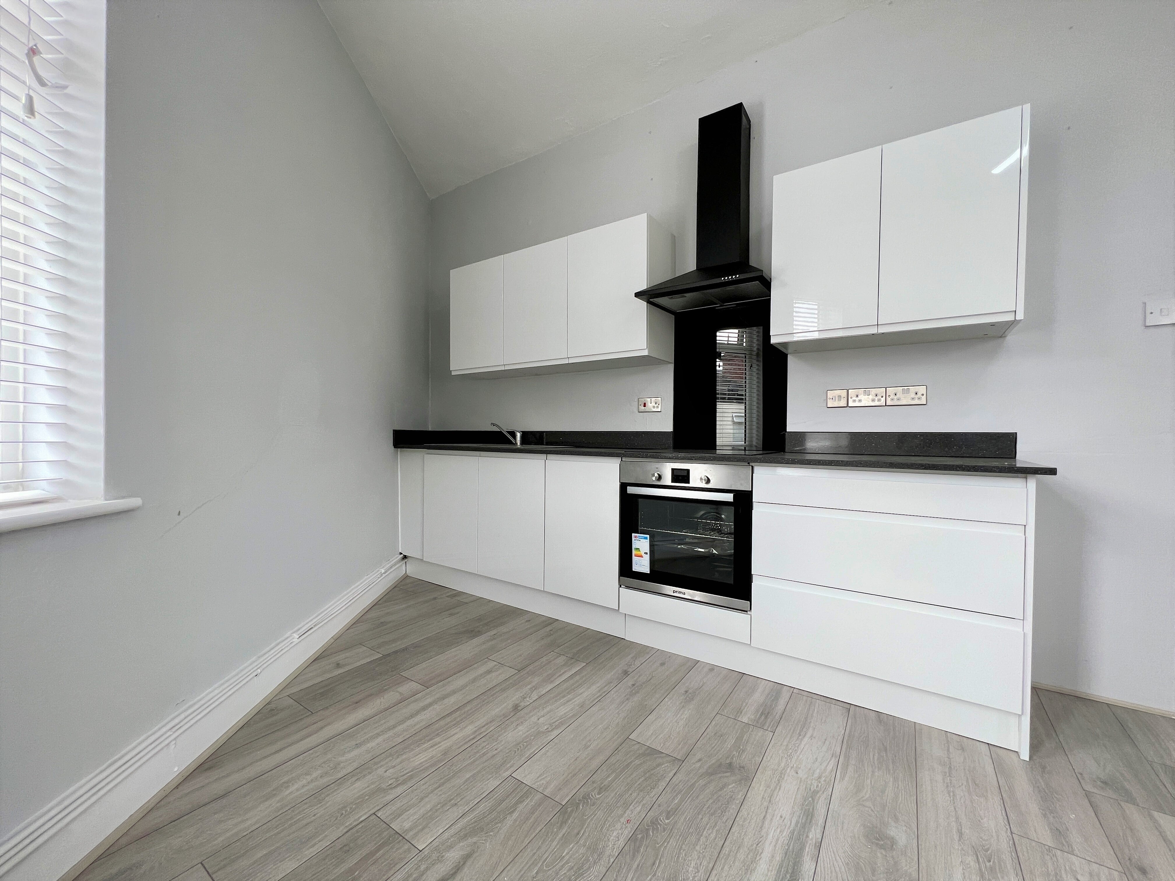 Flat Wargrave Road in Newton-le-Willows