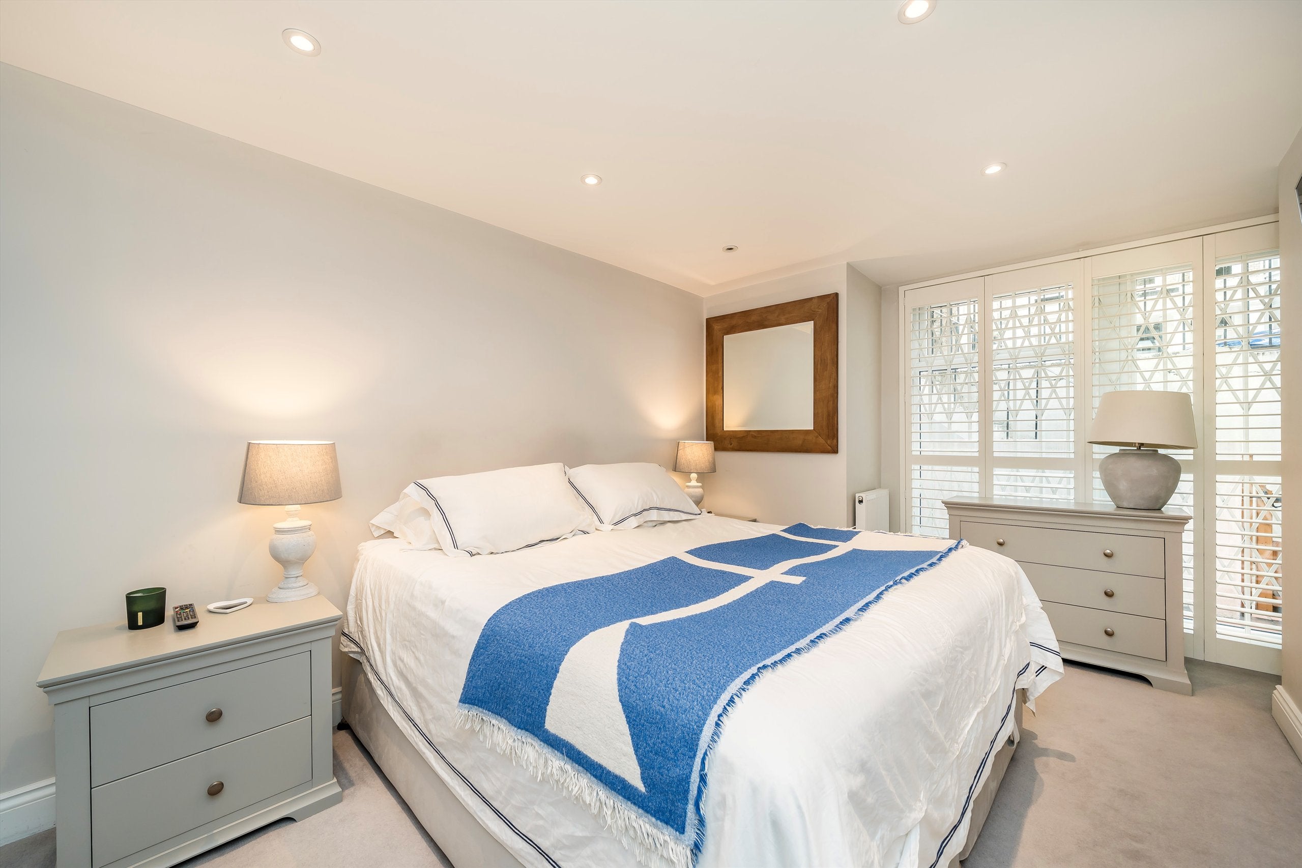 Flat Philbeach Gardens in Greater London