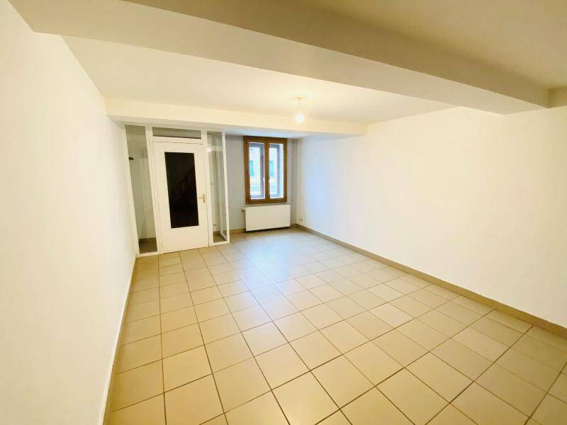 Appartement Route Nationale à Beaulencourt