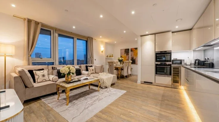 Flat Wandsworth Road in Greater London
