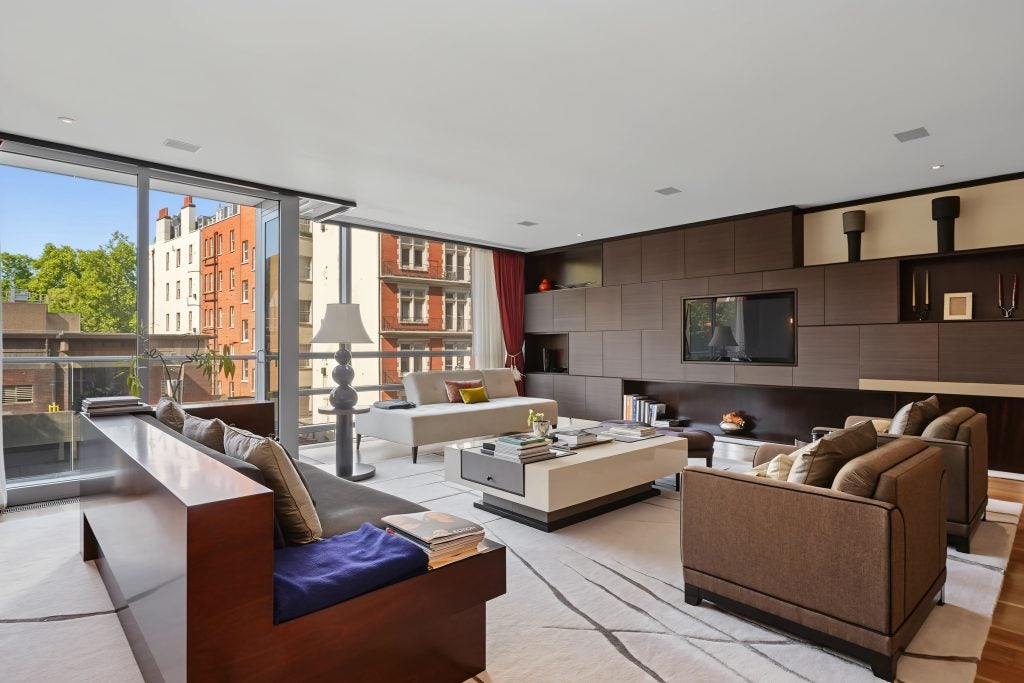 Flat Knightsbridge in City of Westminster
