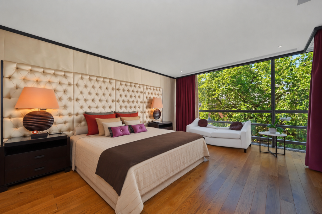 Flat Knightsbridge in City of Westminster