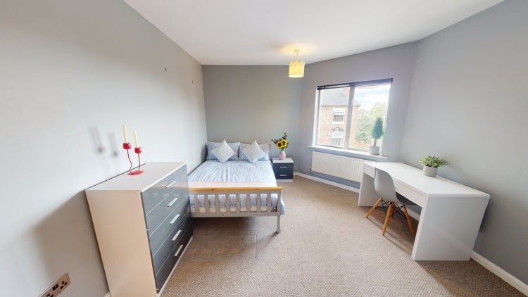 Flat Russell Street in Nottingham