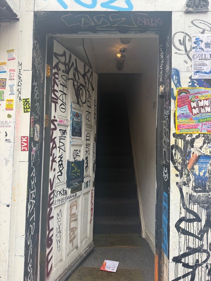Flat Brick Lane in Greater London
