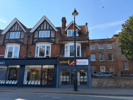 Flat Winton Square in Basingstoke and Deane