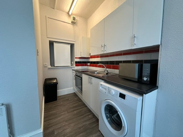 Flat Baker Street in Aberdeen City