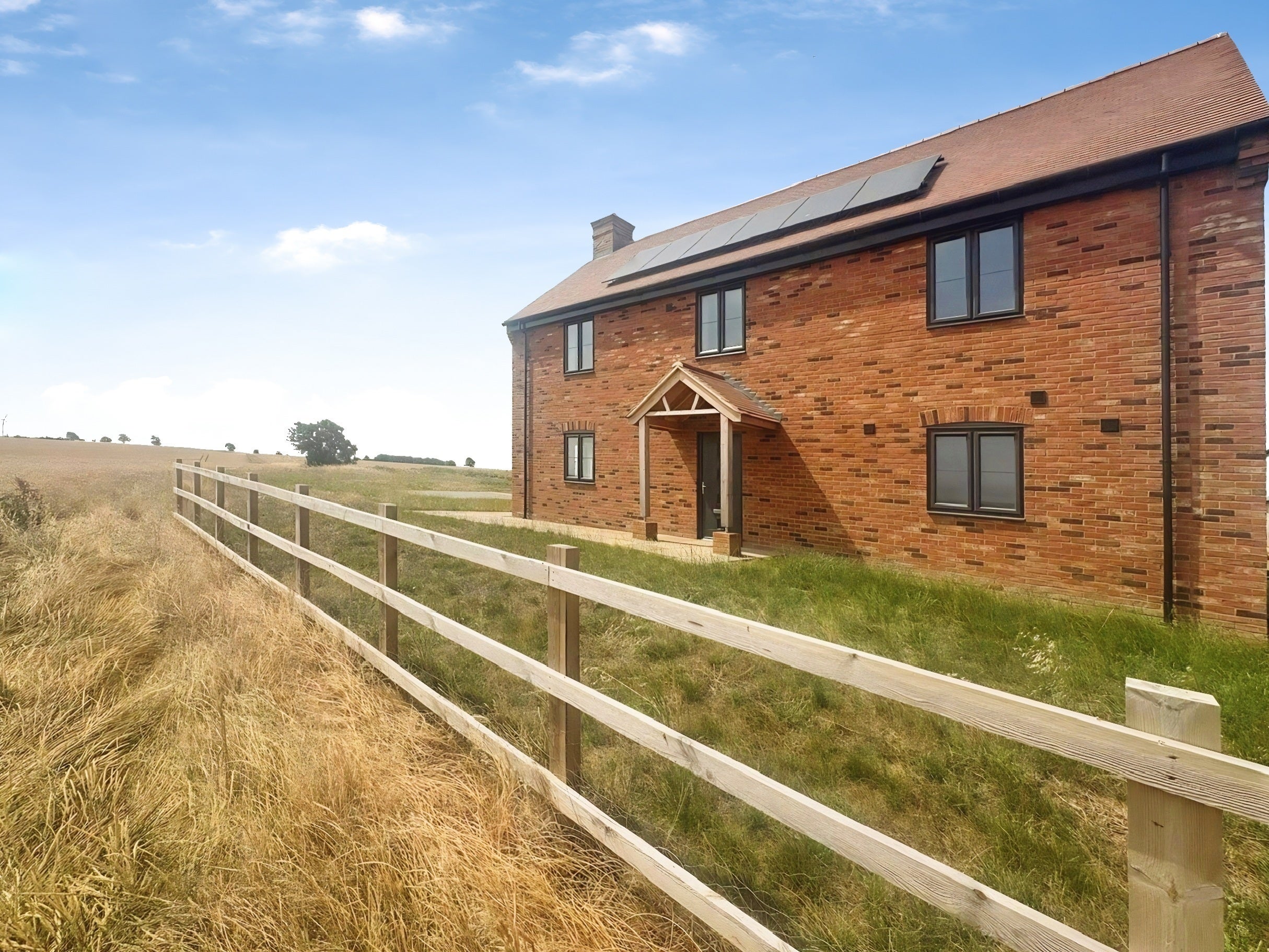House Barham Road in Buckworth