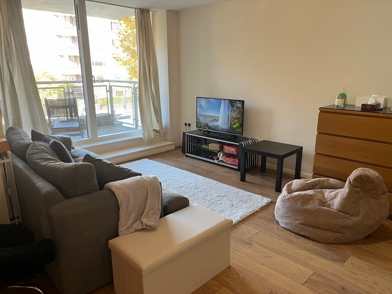 Room Balham High Road in Greater London