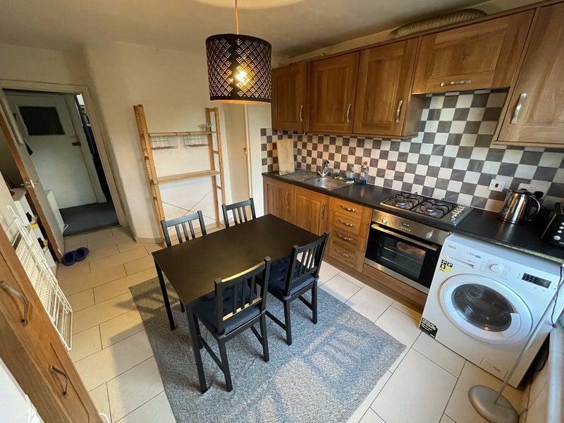 Flat Saltram Crescent in City of Westminster