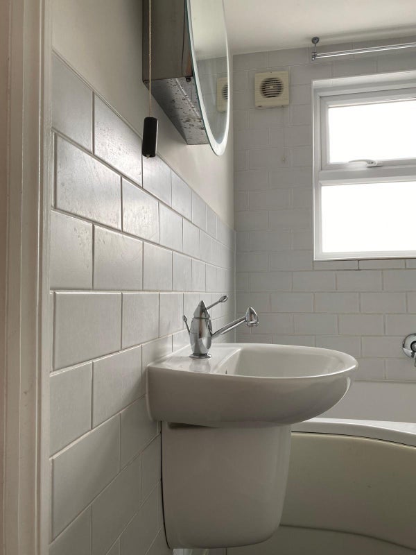 Room Sangley Road in Greater London