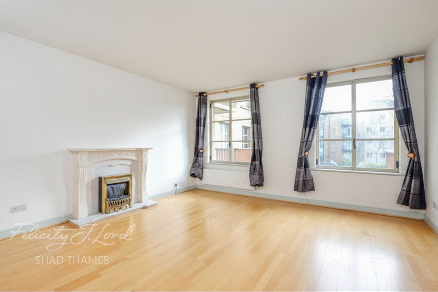 Flat Queen Elizabeth Street in Greater London