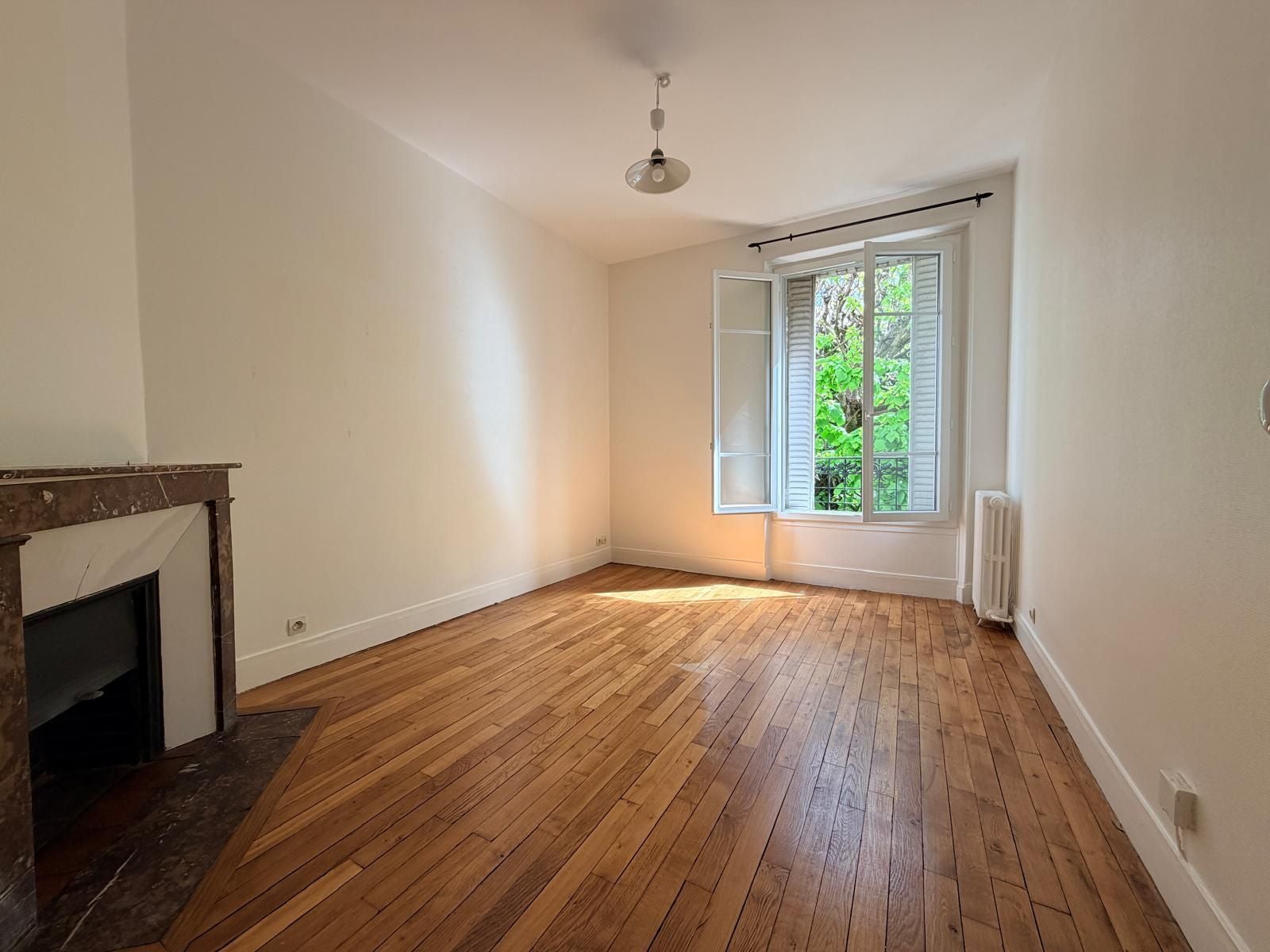 Appartement Rue Marcel Miquel à Issy-les-Moulineaux