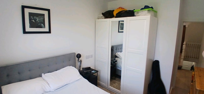 Room Roseberry Gardens in Greater London