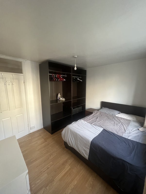 Flat St Charles Square in Greater London