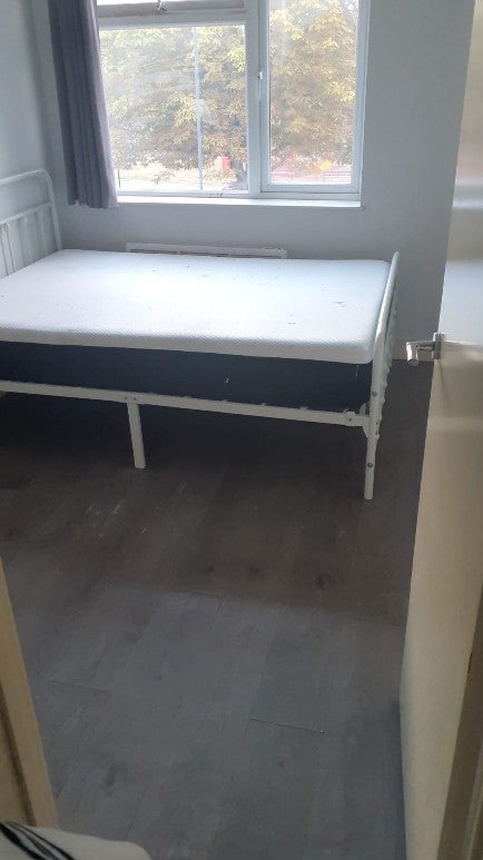 Room Foxholt Gardens in Greater London